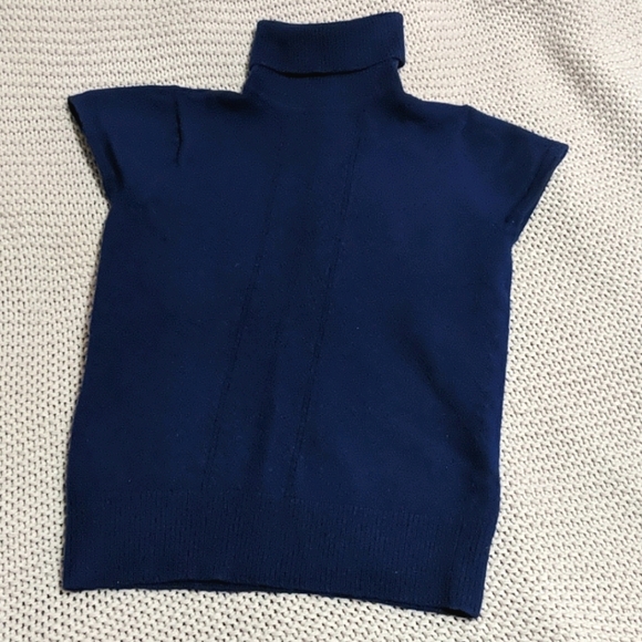 WOOL CAP SLEEVE TURTLE NECK - Picture 2 of 3